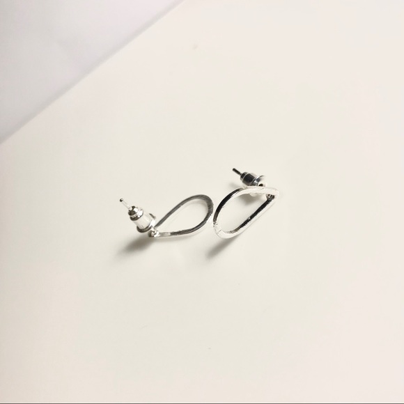 “It’s Raining, It’s Pouring” Rain/Teardrop Earring - Picture 8 of 13